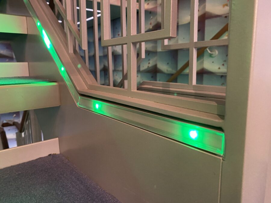 Electrical powered Low Location Lighting System